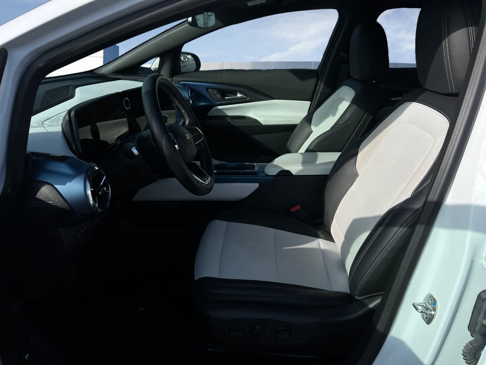 chevrolet equinox ev 2025 3GN7DNRP8SS217878 image chevrolet equinox ev 2025 3GN7DNRP8SS217878 image